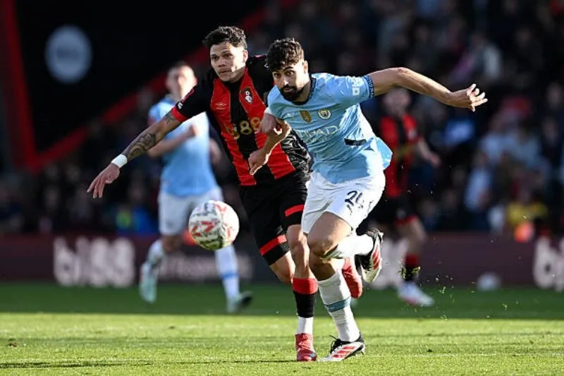 Manchester City gieo sầu cho Bournemouth